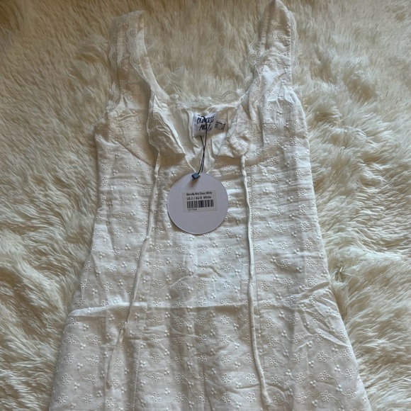 Princess Polly Merelle White Eyelet Lace Mini Dress Ladies US 2 NWOT - Picture 4 of 6